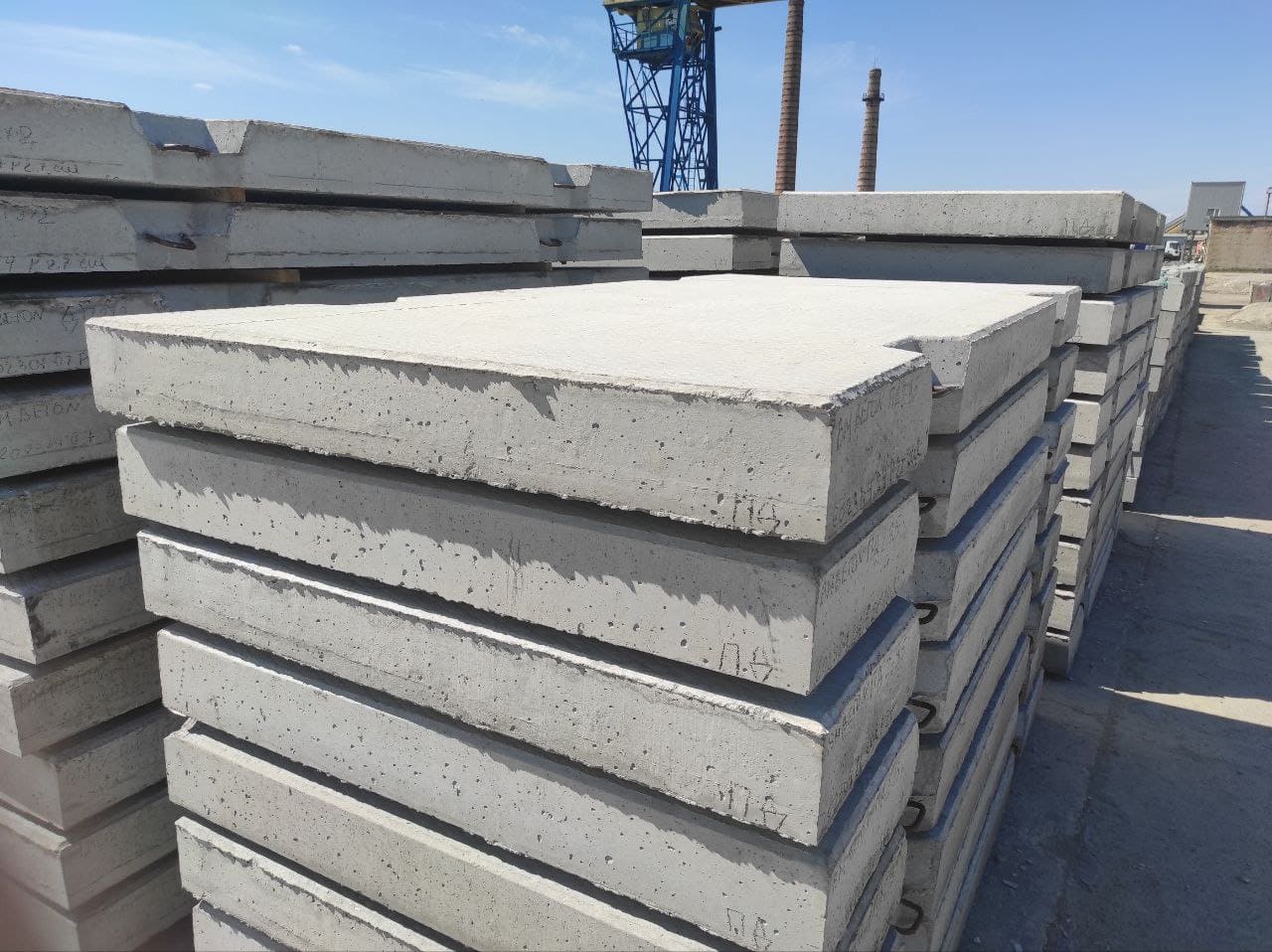 Дорожная плита вместо асфальта: особенности применения BM Beton 1